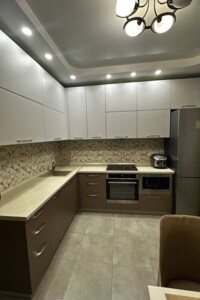 Довгострокова оренда квартири, Київ, р‑н. Харківський Масив, ст.м. Вирлиця, Кам'янська вулиця, буд. 6