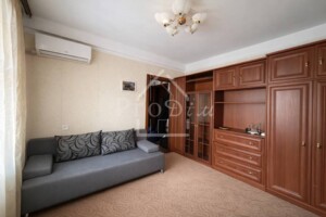 Долгосрочная аренда квартиры, Киев, р‑н. Виноградарь, ст.м. Оболонь, Межевой переулок, дом 5