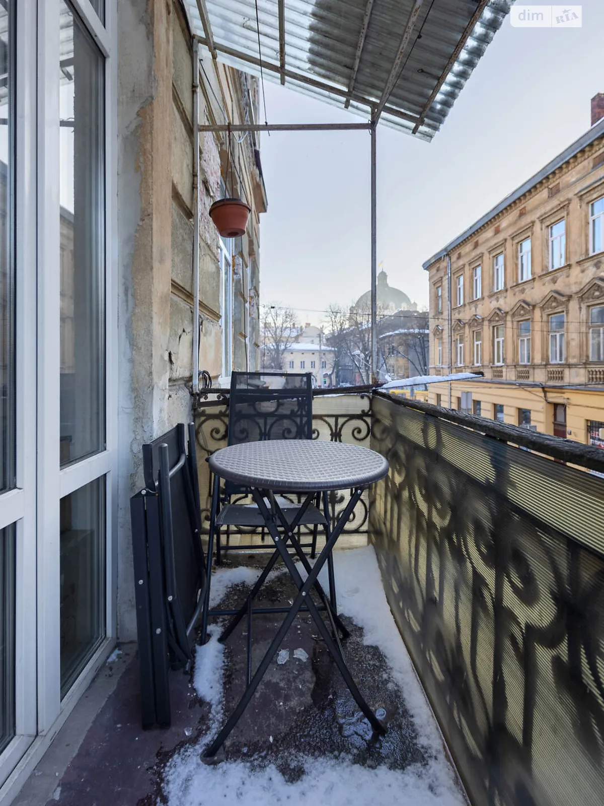 Продается 2-комнатная квартира 46.8 кв. м в Львове, ул. Лазневая, 8 - фото 1