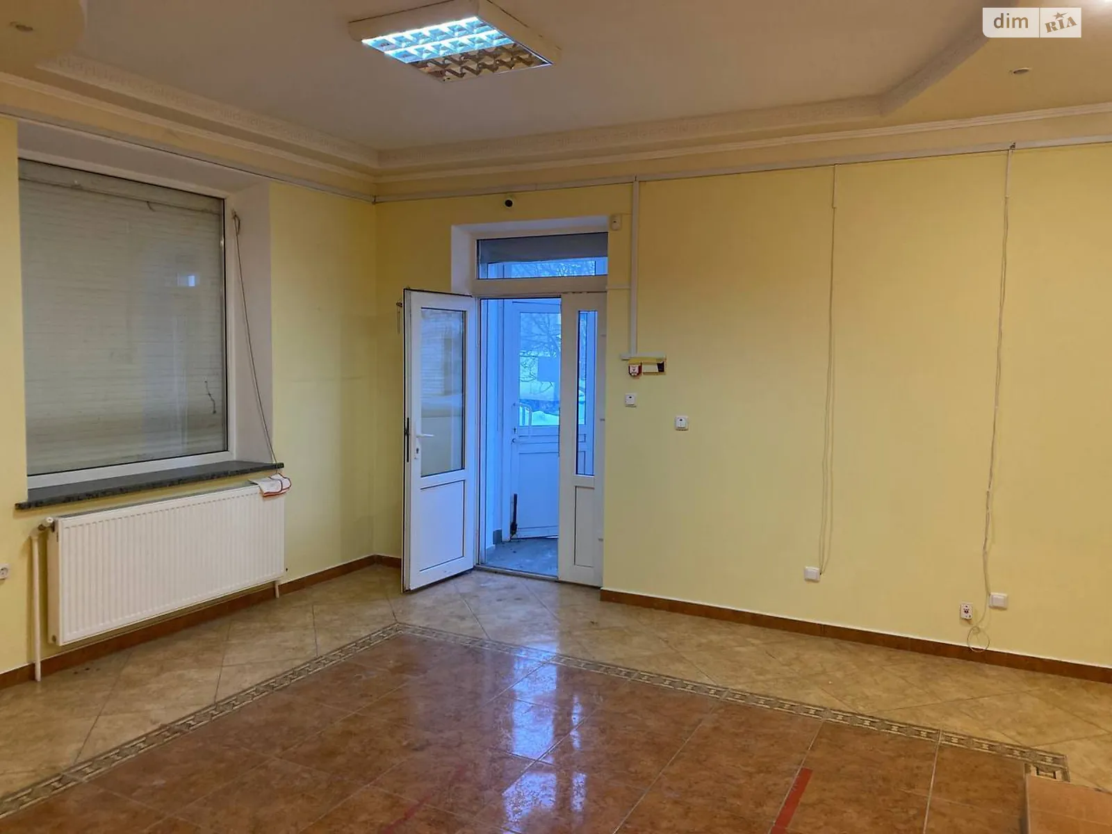 Продається приміщення вільного призначення 167 кв. м в 7-поверховій будівлі, цена: 67000 $ - фото 1