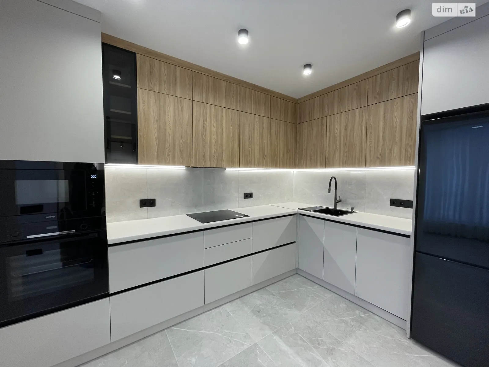 Сдается в аренду 1-комнатная квартира 44.5 кв. м в Хмельницком, ул. Проскуровского Подполья, 165Ж - фото 1