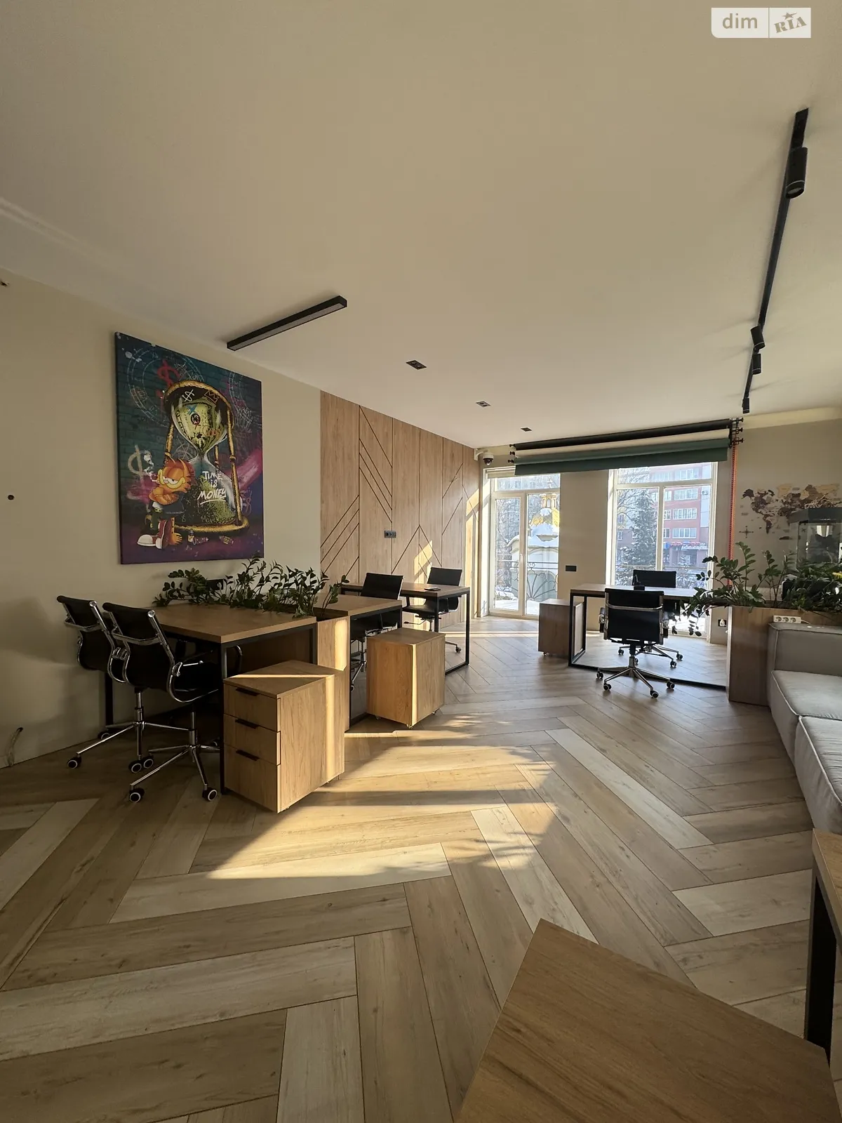 Сдается в аренду офис 100 кв. м в бизнес-центре, цена: 28000 грн - фото 1