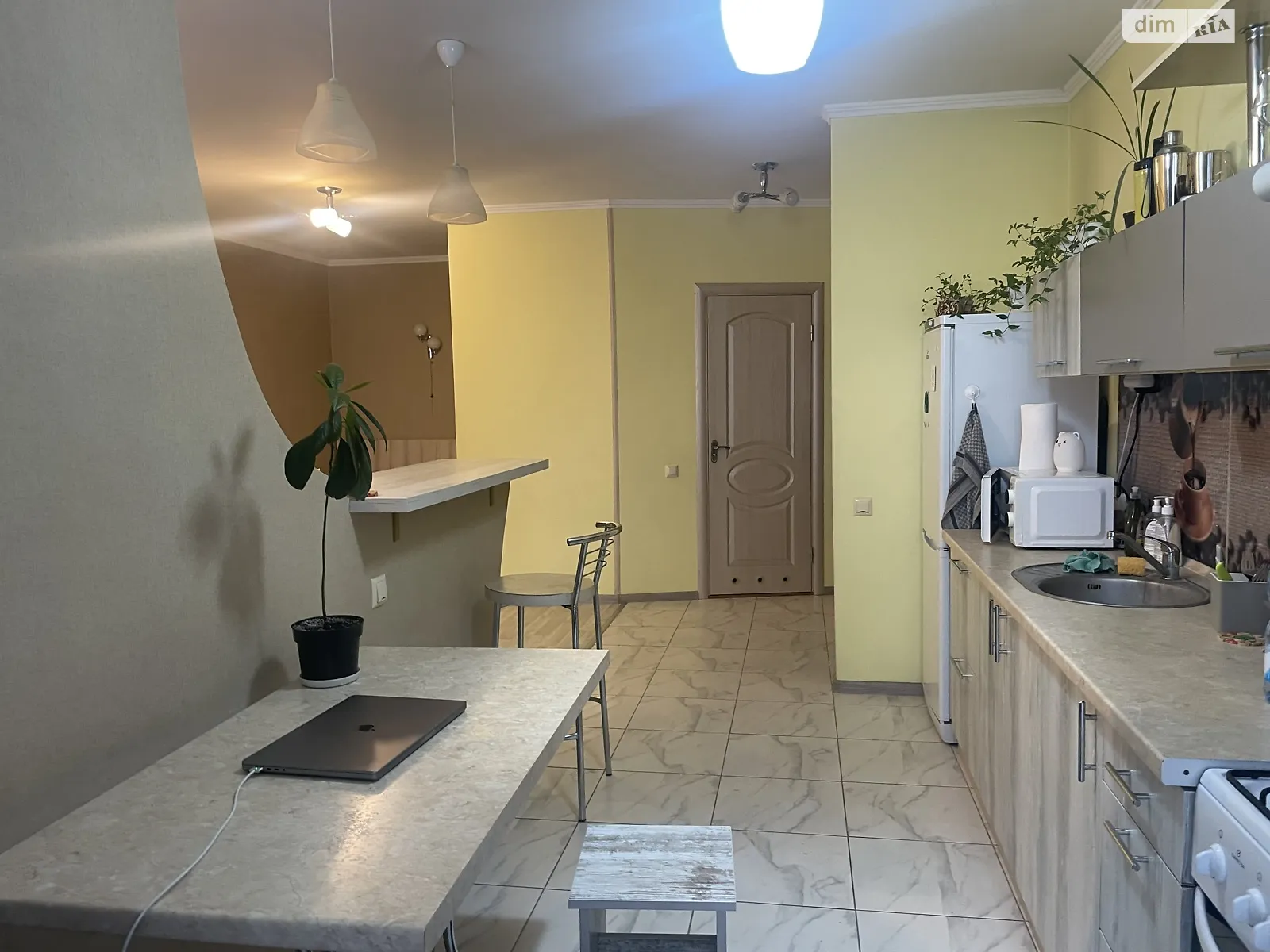 1-комнатная квартира 48 кв. м в Тернополе, просп. Бандеры Степана, 62 - фото 1