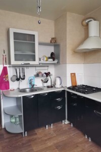 Довгострокова оренда квартири, Дніпро, р‑н. Єврейська слобода, Січових стрільців (Артема) вулиця, буд. 28