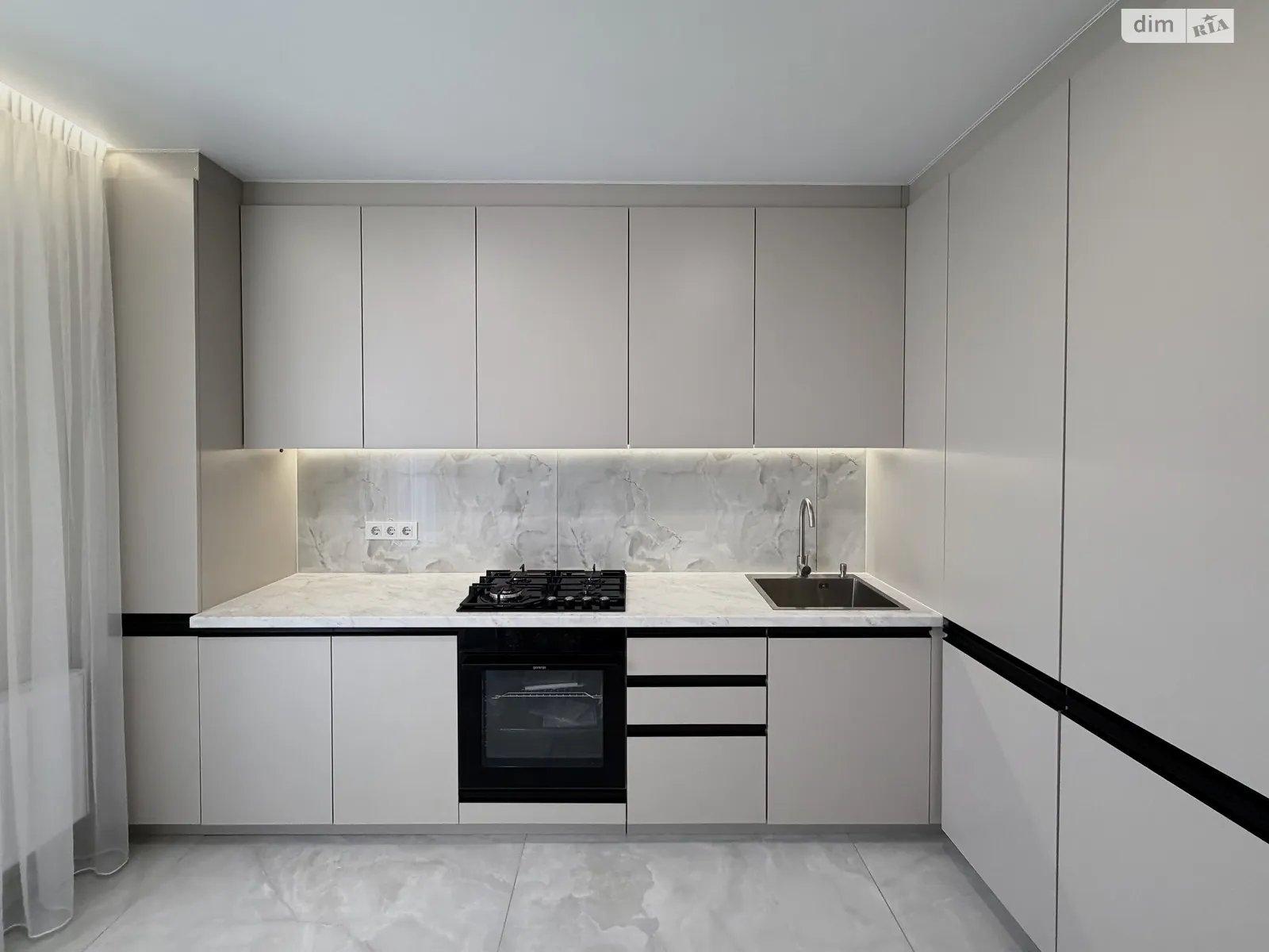 Продается 2-комнатная квартира 63 кв. м в Виннице, ул. Келецкая - фото 1