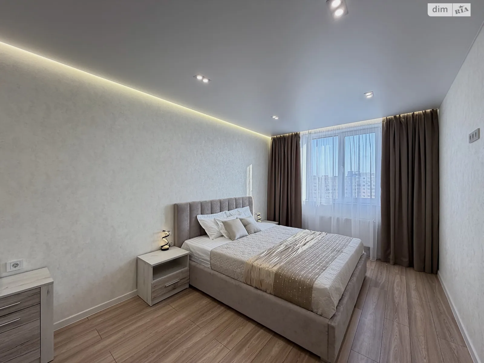 Продается 2-комнатная квартира 63 кв. м в Виннице, ул. Келецкая - фото 1