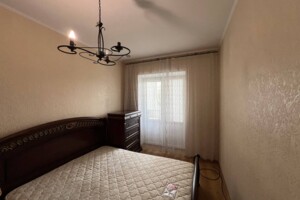 Довгострокова оренда квартири, Рівне, р‑н. Центр, Олександра Борисенка (Короленка) вулиця, буд. 2