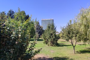 Продажа квартиры, Одесса, р‑н. Черемушки, Радостная улица