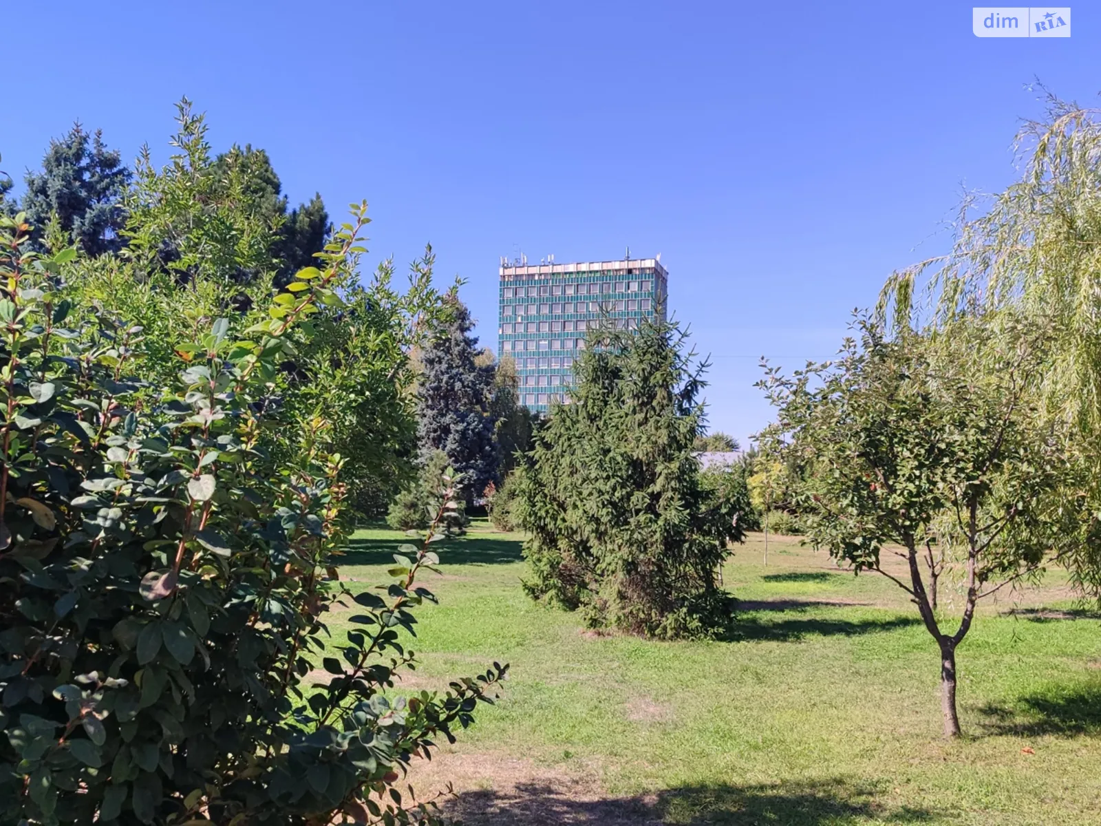 Продається 4-кімнатна квартира 68 кв. м у Одесі, вул. Радісна - фото 1