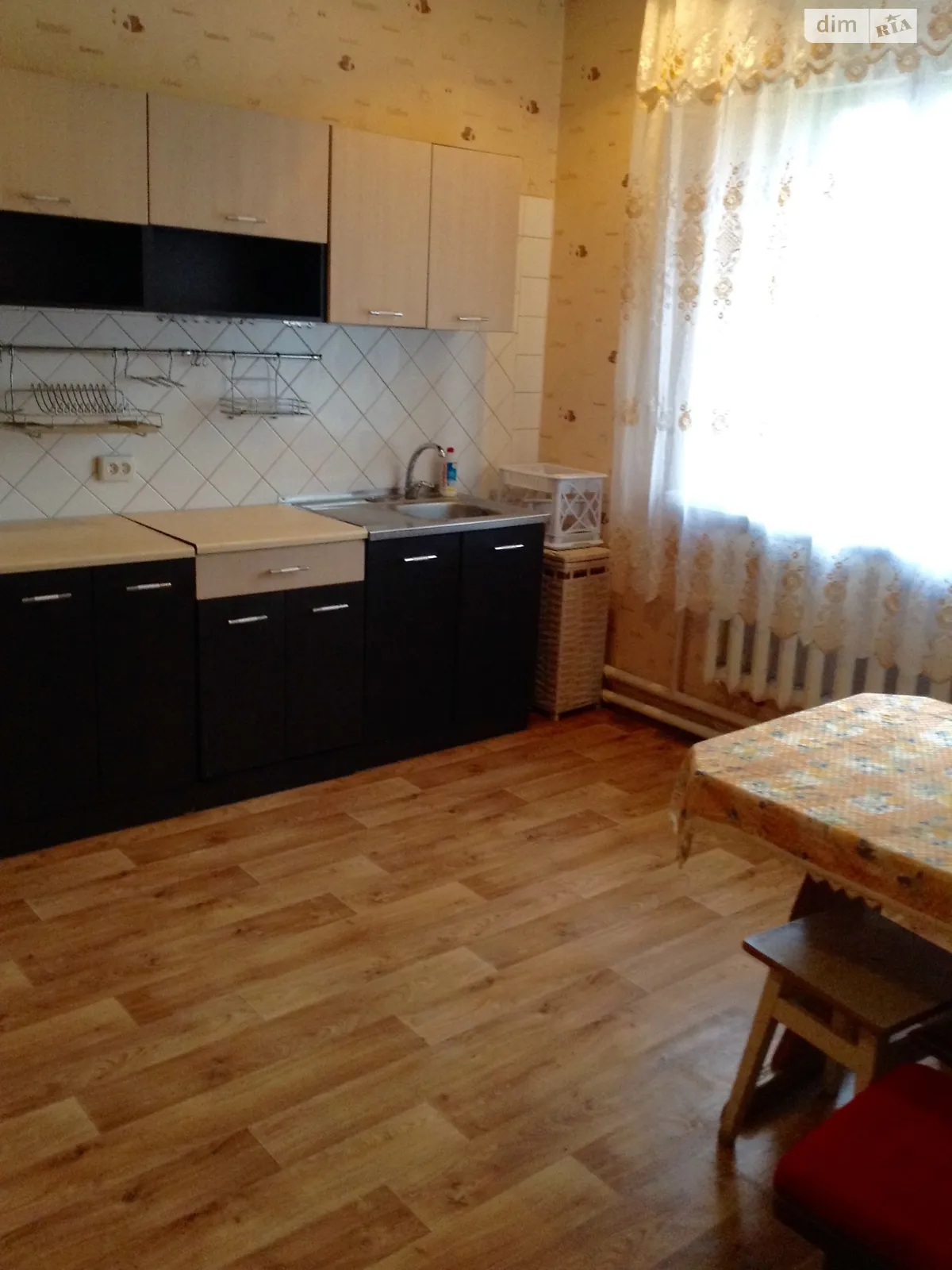 Продается одноэтажный дом 188.1 кв. м с гаражом, цена: 70000 $ - фото 1