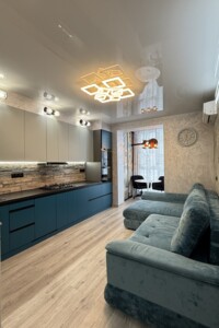 Долгосрочная аренда квартиры, Днепропетровская, Слобожанское, Содружества улица, дом 6