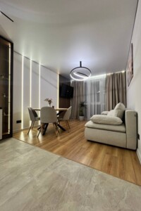 Продажа квартиры, Львов, р‑н. Санта Барбара, Трилевского улица, дом 4Б