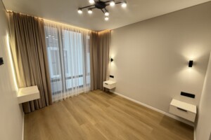 Продаж квартири, Івано-Франківськ, р‑н. Центр, Ленкавського вулиця