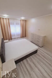 Продаж квартири, Львів, р‑н. Вулька, Володимира Янева вулиця, буд. 27