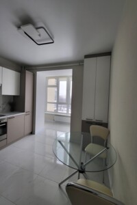 Долгосрочная аренда квартиры, Хмельницкий, р‑н. Выставка, Озерная улица, дом 14А