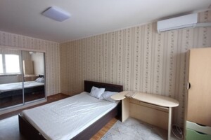 Долгосрочная аренда квартиры, Киев, р‑н. Дарницкий, ст.м. Осокорки, Софии Русовой улица, дом 3