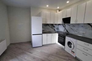 Продаж квартири, Харків, р‑н. Піски, ст.м. Центральний ринок, Рогатинська Левада вулиця, буд. 14