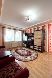 Долгосрочная аренда квартиры, Ровно, р‑н. Центр, Соборная улица