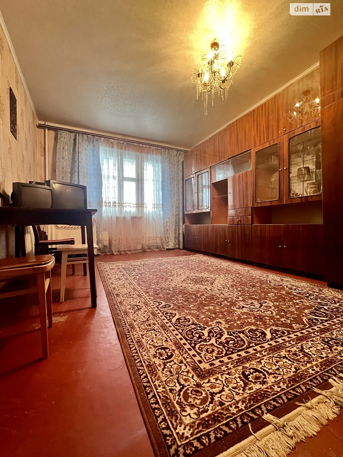 Продается 2-комнатная квартира 53 кв. м в Чернигове, ул. Просвещения - фото 1