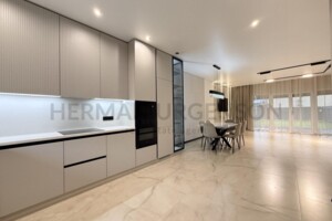 Продаж таунхауса, Закарпатська, Сторожниця, Малинова вулиця