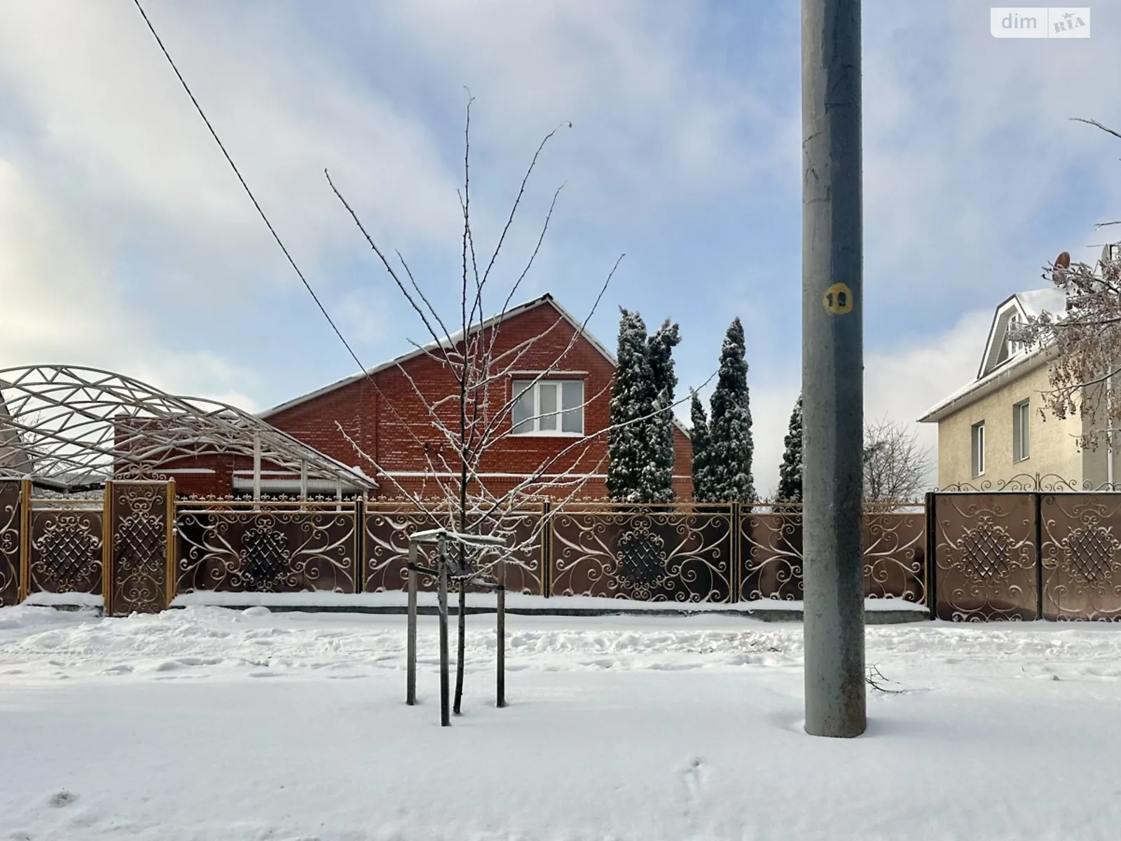 Продается одноэтажный дом 109.3 кв. м с участком, цена: 750000 $ - фото 1