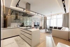 Продажа квартиры, Киев, р‑н. Саперное Поле, ст.м. Дворец Украина, Саперное Поле улица, дом 5А