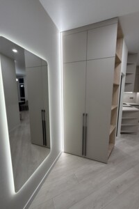 Продаж квартири, Одеса, р‑н. Приморський, Краснова вулиця, буд. 1В, кв. 115