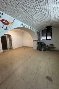 Долгосрочная аренда коммерческого помещения, Черновцы, р‑н. Первомайский, Главная улица