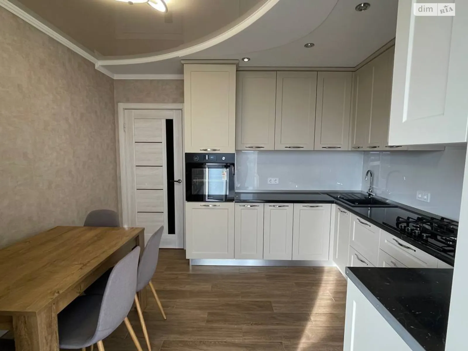 Сдается в аренду 2-комнатная квартира 60 кв. м в Хмельницком, ул. Винницкая, 1/8 - фото 1