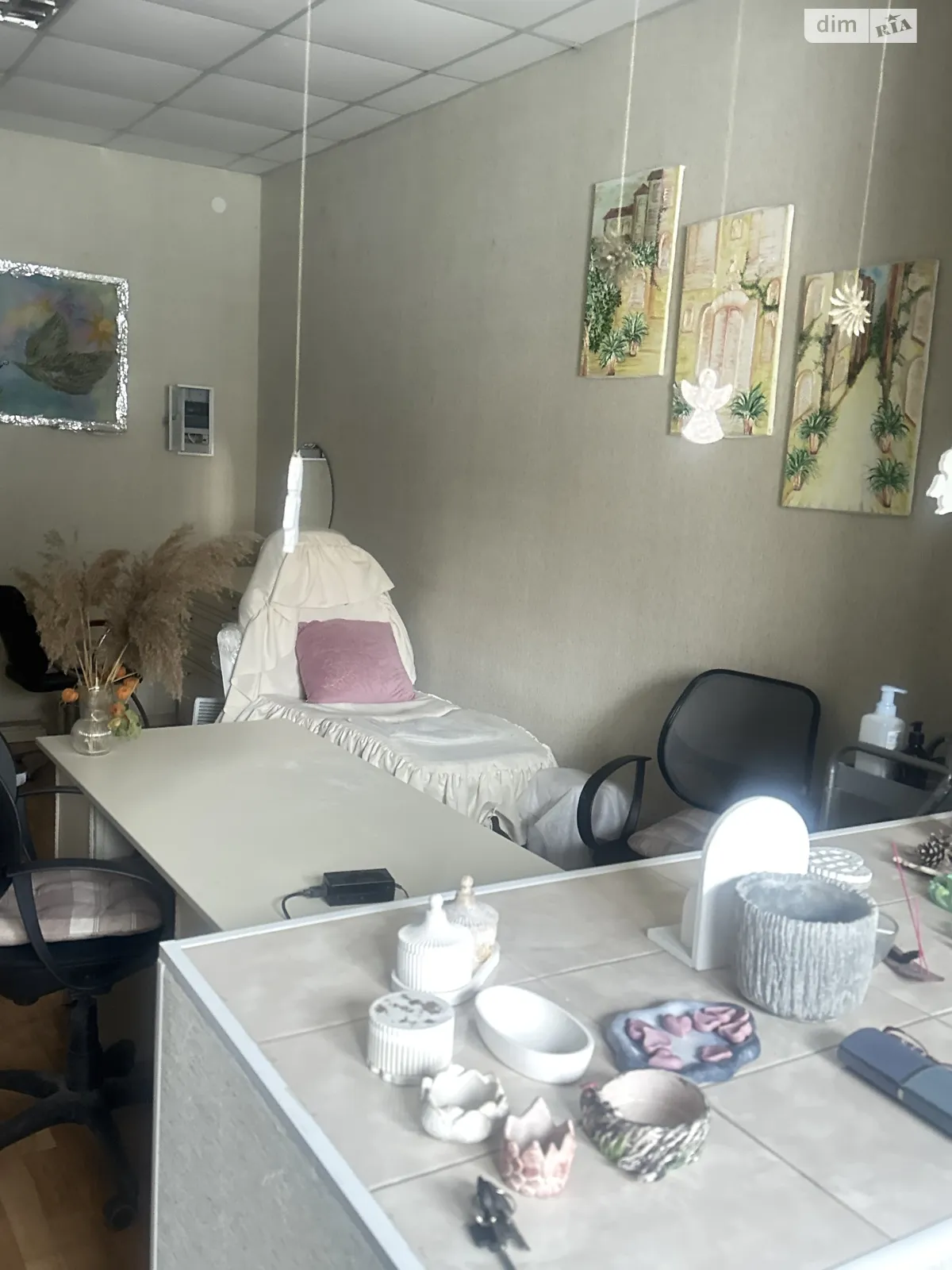 Сдается в аренду офис 23.7 кв. м в бизнес-центре, цена: 3000 грн - фото 1