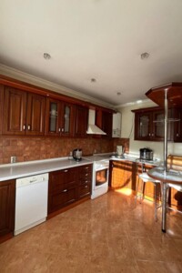 Куплю дом Львовской области