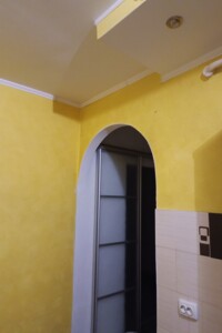 Сниму квартиру в Баре долгосрочно