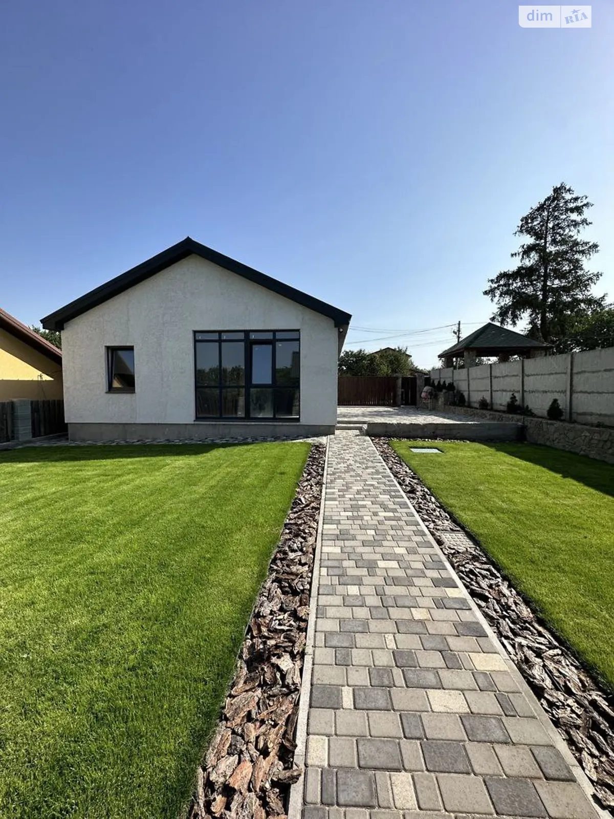 Сдается в аренду одноэтажный дом 80 кв. м с гаражом, цена: 40000 грн - фото 1