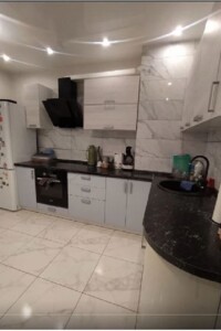 Продажа квартиры, Киев, р‑н. Мостицкий Массив, ст.м. Нивки, Сергeя Данченко улица, дом 5 корпус 5