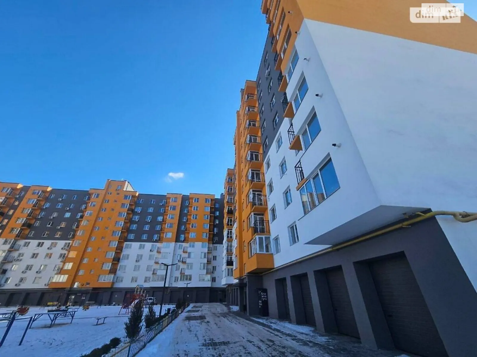 Продається 1-кімнатна квартира 54 кв. м у Черкасах, вул. Смілянська, 122/4 - фото 1