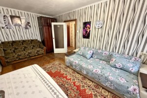 Довгострокова оренда квартири, Дніпро, р‑н. Перемога-4, Слави бульвар, буд. 12