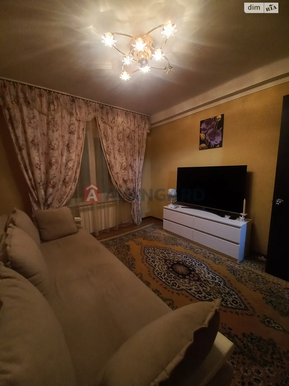 2-комнатная квартира 52 кв. м в Запорожье, ул. Историческая, 38 - фото 1