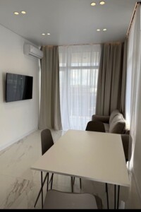 Сниму квартиру долгосрочно Закарпатской области