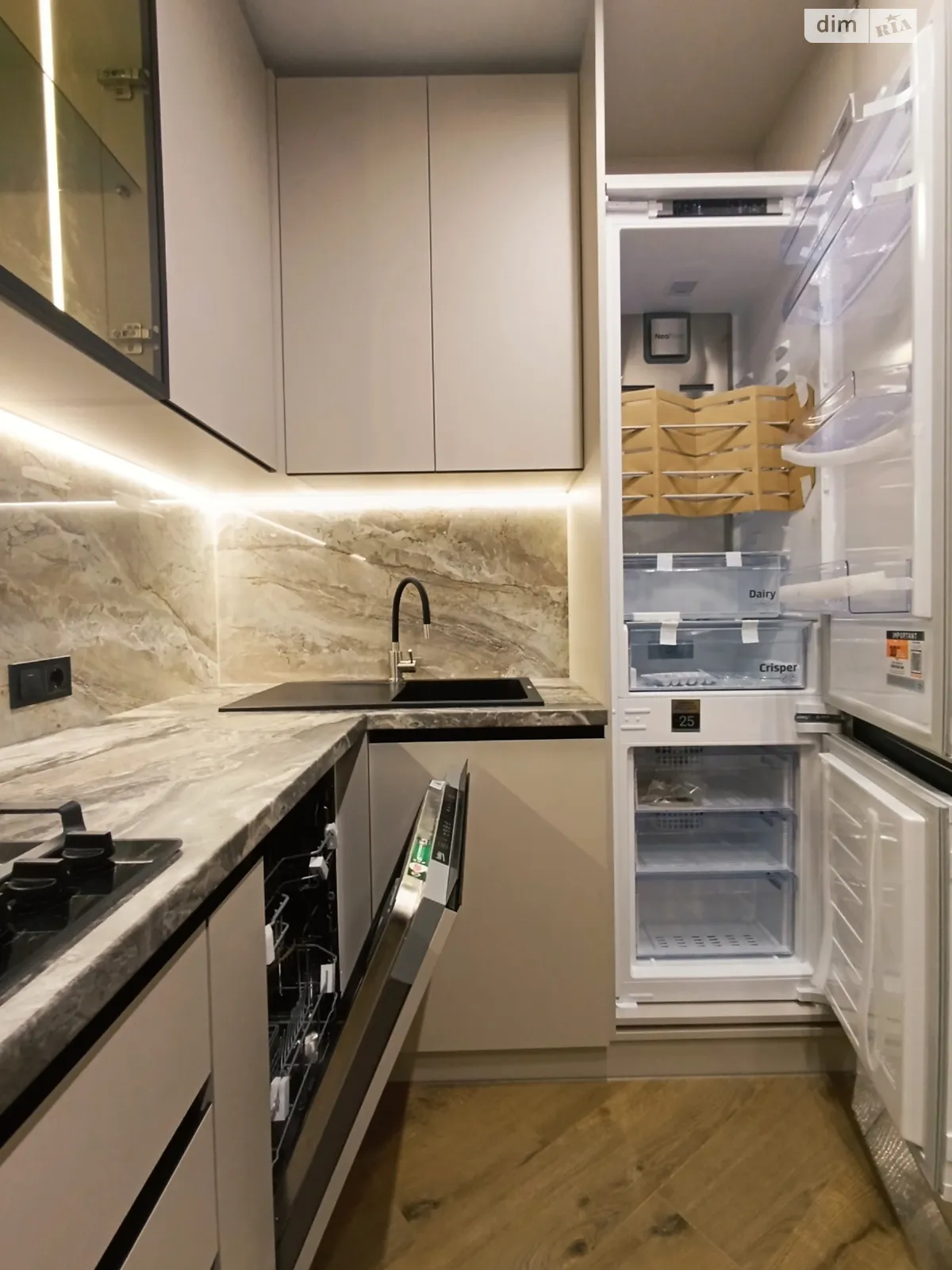 Продается 2-комнатная квартира 76 кв. м в Хмельницком, ул. Шевченко, 39 - фото 1