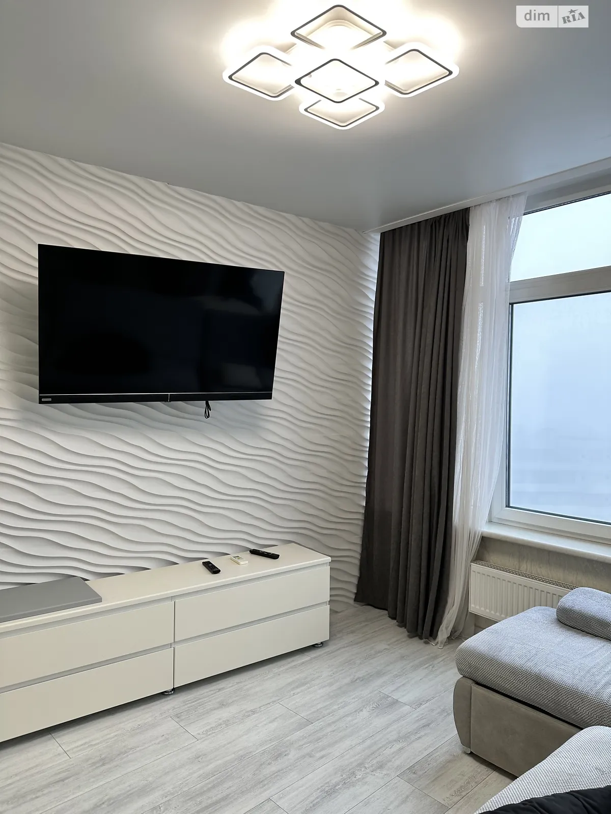 Здається в оренду 1-кімнатна квартира 42 кв. м у Одесі - фото 1