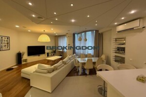 Продажа квартиры, Киев, р‑н. Саперное Поле, ст.м. Дворец Украина, Василия Тютюнника (Анри Барбюса) улица, дом 37/1