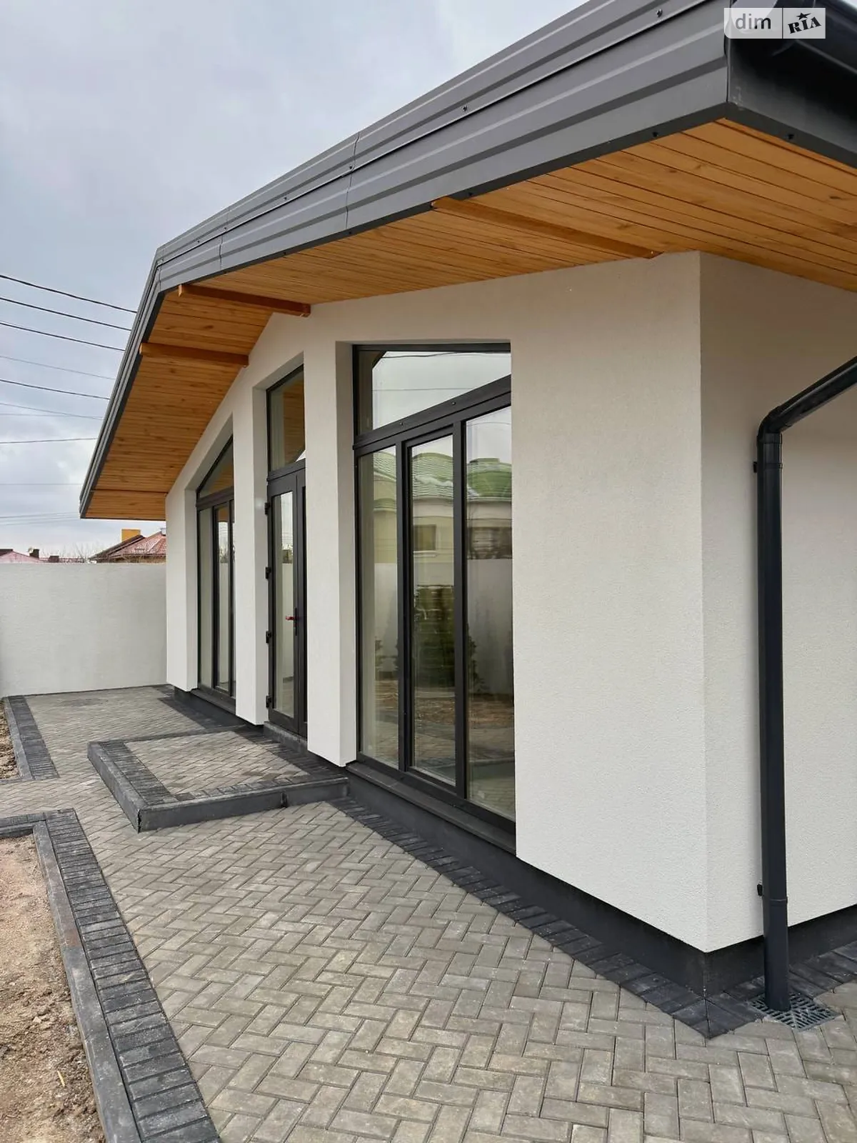 Продается одноэтажный дом 95 кв. м с садом, цена: 110000 $ - фото 1