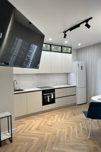 Продаж квартири, Одеса, р‑н. Приморський, Краснова вулиця