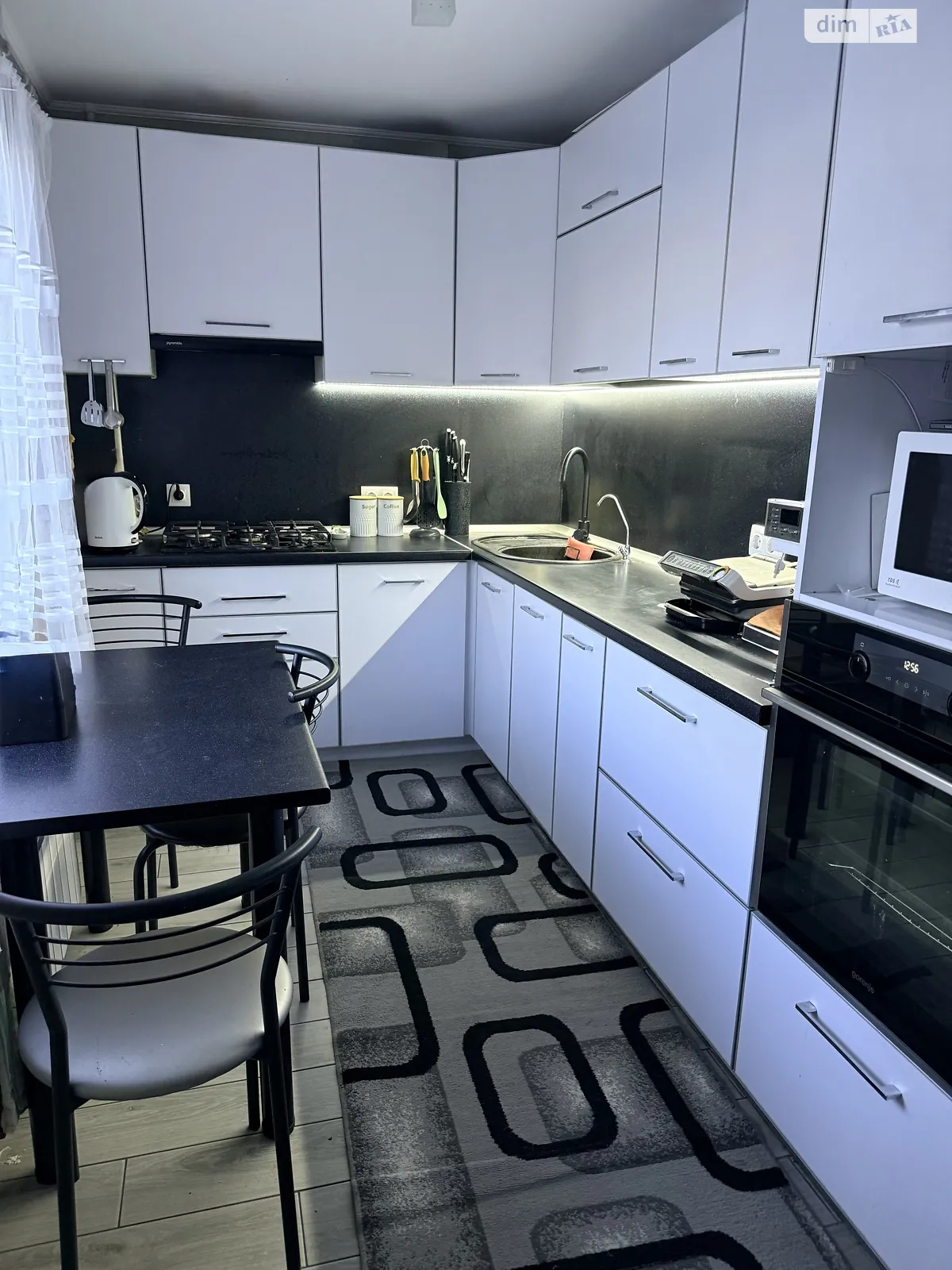 3-комнатная квартира 66.7 кв. м в Запорожье, просп. Моторостроителей, 26А - фото 1