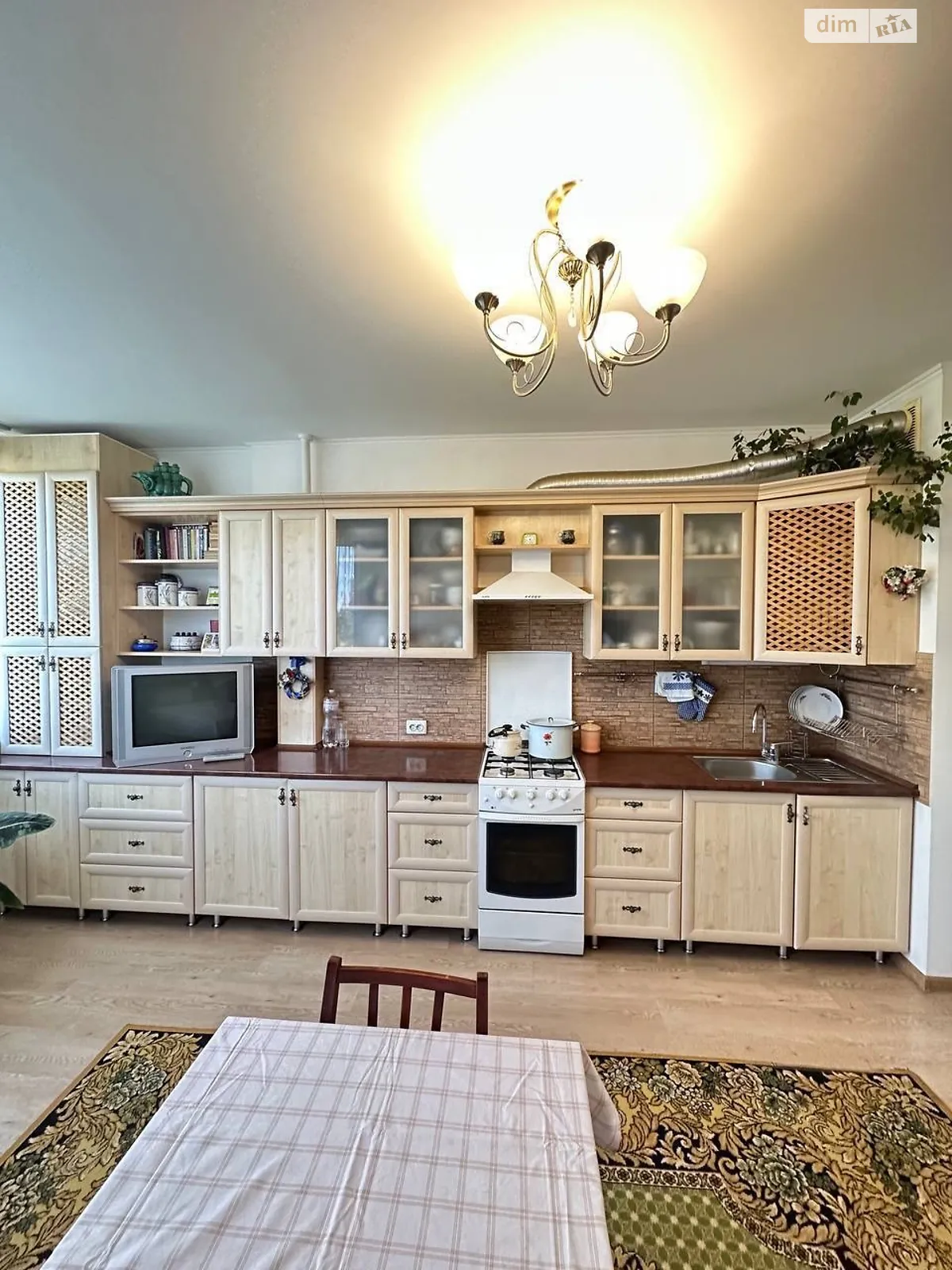 Продается 2-комнатная квартира 84 кв. м в Хмельницком, ул. Заречанская, 10/5 - фото 1