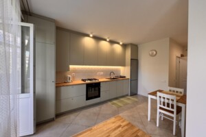 Долгосрочная аренда квартиры, Львов, р‑н. Лычаковский, Жасминовая улица, дом 9