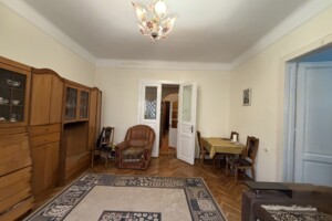 Продажа квартиры, Черновцы, р‑н. Шевченковский, Первомайская улица