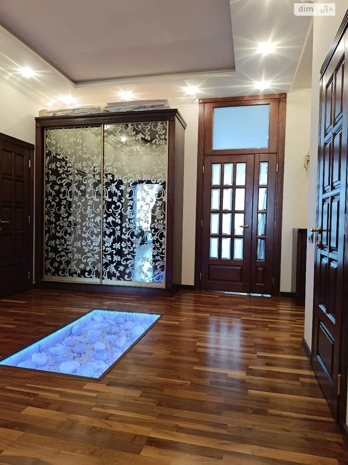 Продається 2-кімнатна квартира 120.2 кв. м у Одесі, цена: 150000 $ - фото 1