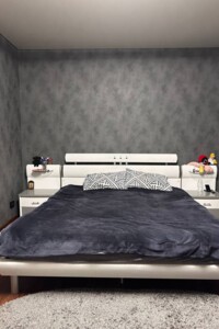 Продаж квартири, Одеса, р‑н. Приморський, Мечникова вулиця, буд. 2/1