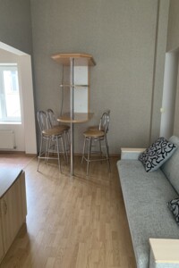 Продаж квартири, Івано-Франківськ, р‑н. Центр, Стрільців Січових вулиця, буд. 6